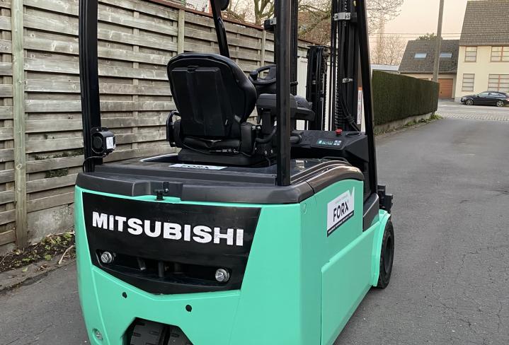 FORX DE BESTE HEFTRUCKVERDELER TRANSPORT HEFTRUCK VERKOOP HEFTRUCK VERHUUR HEFTRUCK CHARIOT A VENDRE FORKLIFT FOR SALE MITSUBISHI CATERPILLAR ELEKTRISCHE 3 WIELER 3 WHEEL ELECTRIC TRIPLEX 6000 mm 6M TRIPLEX FB20PNT 2 TON 2000 KG HEFVERMOGEN CHARIOT FORKLIFT HEFTRUCK FORX FORX DEKONINCK PIET CATERPILLAR MITSUBISHI NISSAN ZEEBRUGGE BRUGGE ZEDELGEM TORHOUT ROESELARE MEULBEKE WAREGEM 