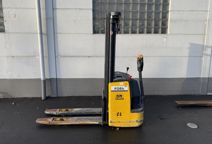 O&M STAPELAAR TRIPLEX 4M STAPELAAR TRANSPORT CATERPILLAR