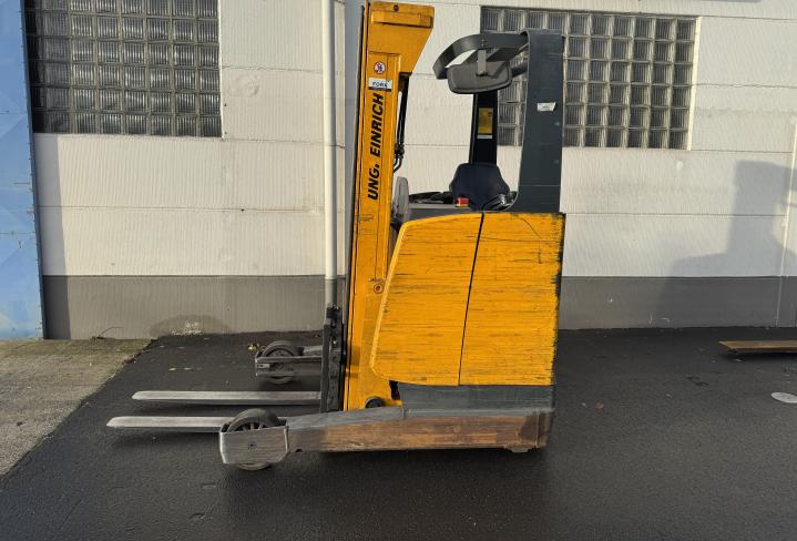 DEALER chariots a vendre forklifts for sale FORX TRANSPORT HEFTRUCK