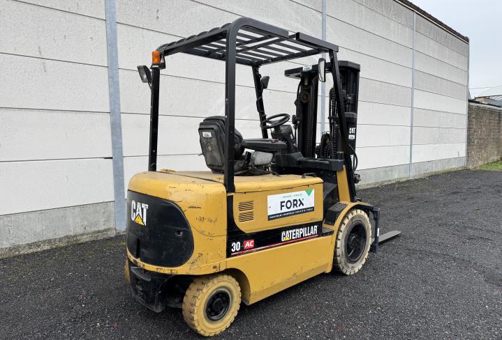 CATERPILLAR ELEKTRISCHE 3 TON FORX BESTE HEFTRUCKDEALER OOK TRANSPORT HEFTRUCKS