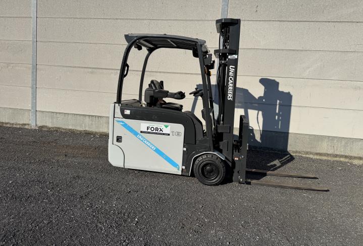 R ELEKTRISCHE 1.8 TON TRIPLEX 5.5M FORX BEST FORKLIFTDEALER