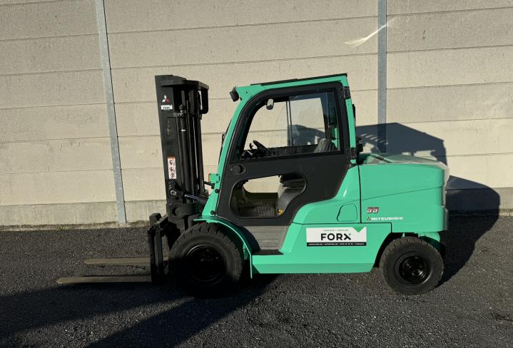 5.5 TON DIESEL HEFTRUCK_FORX BEST FORKLIFTDEALER 