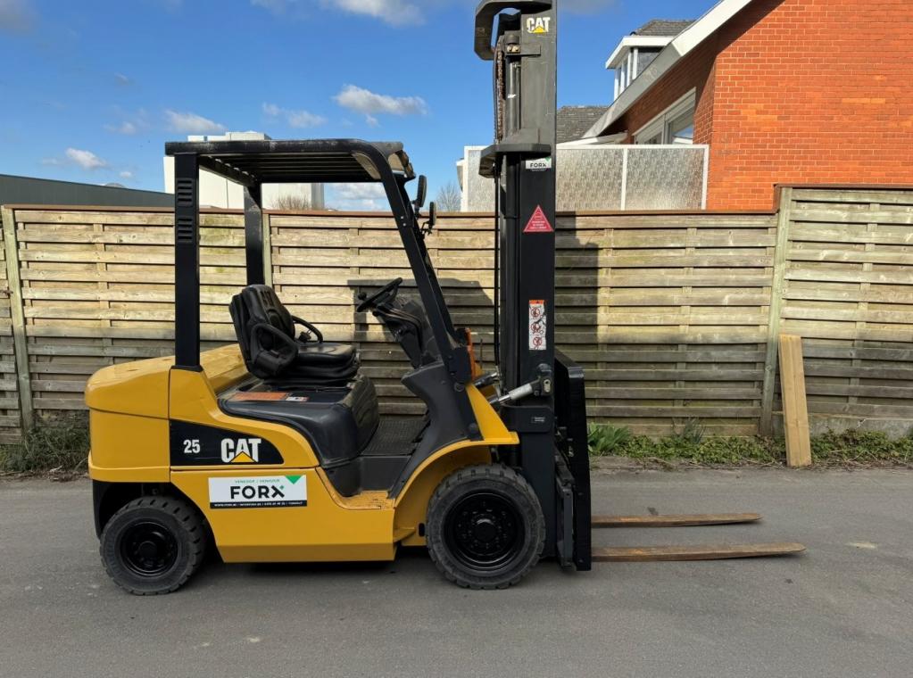 TRANSPORT HEFTRUCKS FORX VERKOOP HEFTRUCK FORX TE KOOP HEFTRUCKS FORX CHARIOT A VENDRE FORKLIFT FOR SALE HEFTRUCK TE KOOP HEFTRUCK TE HUUR HEFTRUCK TRANSPORT CATERPILLAR DP25NT CAT DP25 MITSUBISHI LINDE CATERPILLAR 2,5 TON DIESEL 2500 KG DUPLEX TRIPLEX 4.5M 4500 MM DIESEL 2,5 TON DIESEL CATERPILLAR FORX THE BEST DEKONINCK PIET FORX FORX FORX BRUGGE ZEEBRUGGE ZEDELGEM TORHOUT ROESELARE WAREGEM MEULEBEKE FORX FORX                   4rent devako 