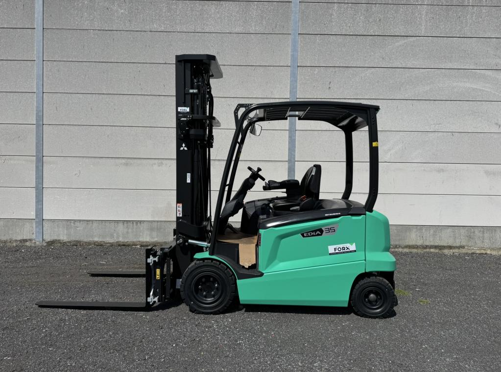 Nieuwe Mitsubishi elektrische heftruck Edia35 3,5ton hefvermogen Nieuwe Heftruck te koop verkoop Forx Piet Dekoninck  Forx specialist in heftrucks  Forx    Mitsubishi.                      Dumarent cebeko devako