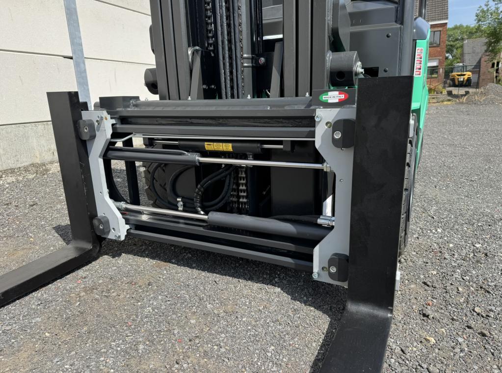 Nieuwe Mitsubishi elektrische heftruck Edia35 3,5ton hefvermogen Nieuwe Heftruck te koop verkoop Forx Piet Dekoninck  Forx specialist in heftrucks  Forx    