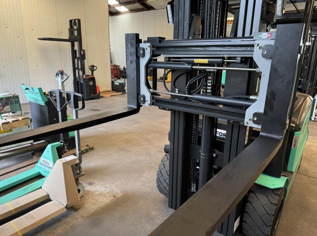 Nieuwe Mitsubishi elektrische heftruck Edia35 3,5ton hefvermogen Nieuwe Heftruck te koop verkoop Forx Piet Dekoninck  Forx specialist in heftrucks  Forx    Mitsubishi.                      Dumarent cebeko devako