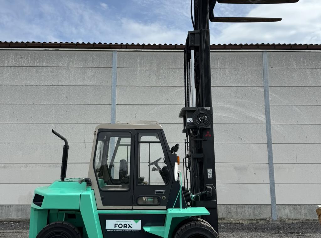 - #MachinesTeKoop - #TweedehandsMaterieel - #Bedrijfsvoertuigen - #MitsubishiFD70 - #7TonHeftruck - #DieselHeftruck - #TriplexMast - #IndustriëleHeftruck TRANSPORT HEFTRUCK VERKOOP HEFTRUCK VERHUUR HEFTRUCK TRANSPORT HEFTRUCK CHARIOTS A VENDRE FORKLIFT FOR SALE TRANSPORT HEFTRUCK FORX THE BEST FORKLIFTDEALER FORX BRUGGE ZEEBRUGGE ROESELARE TORHOUT KORTRIJK MEULEBEKE WAREGEM