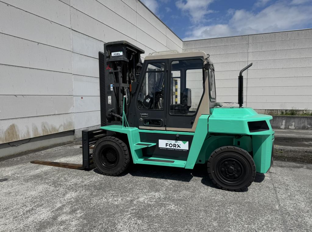 - #MachinesTeKoop - #TweedehandsMaterieel - #Bedrijfsvoertuigen - #MitsubishiFD70 - #7TonHeftruck - #DieselHeftruck - #TriplexMast - #IndustriëleHeftruck TRANSPORT HEFTRUCK VERKOOP HEFTRUCK VERHUUR HEFTRUCK TRANSPORT HEFTRUCK CHARIOTS A VENDRE FORKLIFT FOR SALE TRANSPORT HEFTRUCK FORX THE BEST FORKLIFTDEALER FORX BRUGGE ZEEBRUGGE ROESELARE TORHOUT KORTRIJK MEULEBEKE WAREGEM