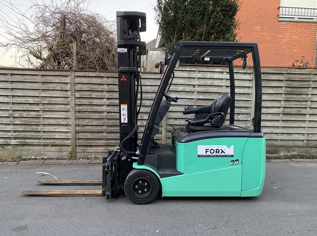 FORX DE BESTE HEFTRUCKVERDELER TRANSPORT HEFTRUCK VERKOOP HEFTRUCK VERHUUR HEFTRUCK CHARIOT A VENDRE FORKLIFT FOR SALE MITSUBISHI CATERPILLAR ELEKTRISCHE 3 WIELER 3 WHEEL ELECTRIC TRIPLEX 6000 mm 6M TRIPLEX FB20PNT 2 TON 2000 KG HEFVERMOGEN CHARIOT FORKLIFT HEFTRUCK FORX FORX DEKONINCK PIET CATERPILLAR MITSUBISHI NISSAN ZEEBRUGGE BRUGGE ZEDELGEM TORHOUT ROESELARE MEULBEKE WAREGEM