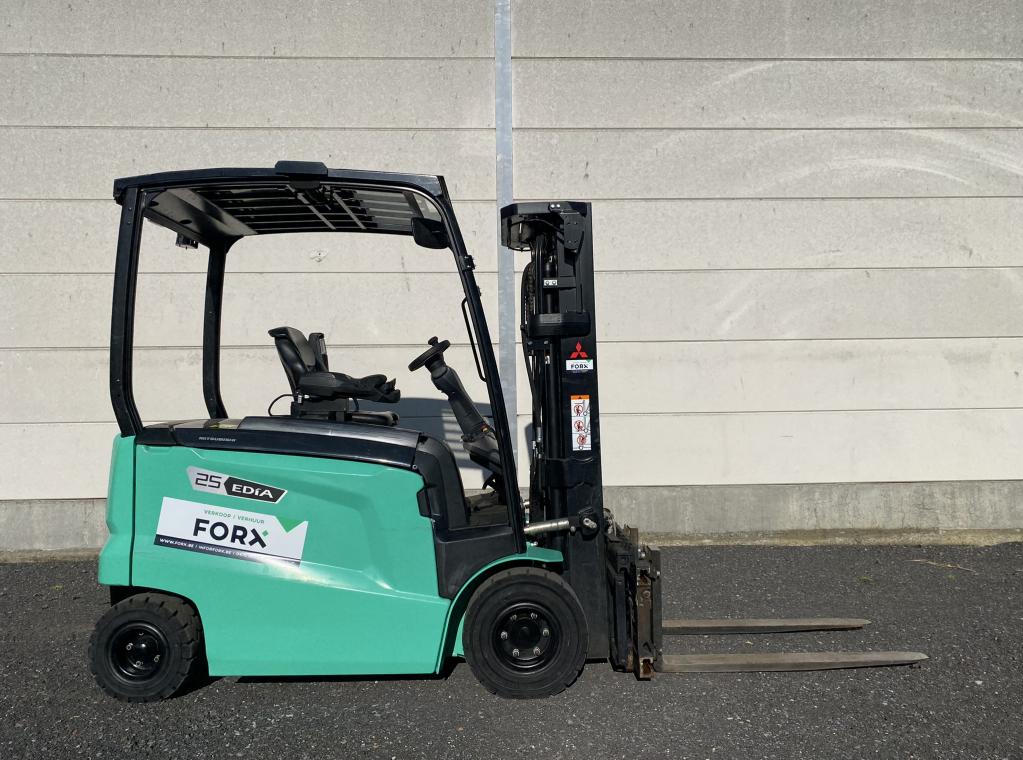 MITSUBISHI FB25CN ELEKTRISCHE 2.5 TON TRIPLEX 2500 KG ELEKTRISCHE 4WHEEL ELECTRIC FORKLIFT MITSUBISHI 2.5 TON ALS NIEUW NEARLY NEW FB25CN FORKLIFT CHARIOT TE KOOP HEFTRUCK VERKOOP TE HUUR HEFTRUCK VERHUUR TRANSPORT HEFTRUCK FORX DEKONINCK PIET TRANSPORT HEFTRUCKS BRUGGE ZEEBRUGGE TORHOUT ROESELARE WAREGEM KORTRIJK