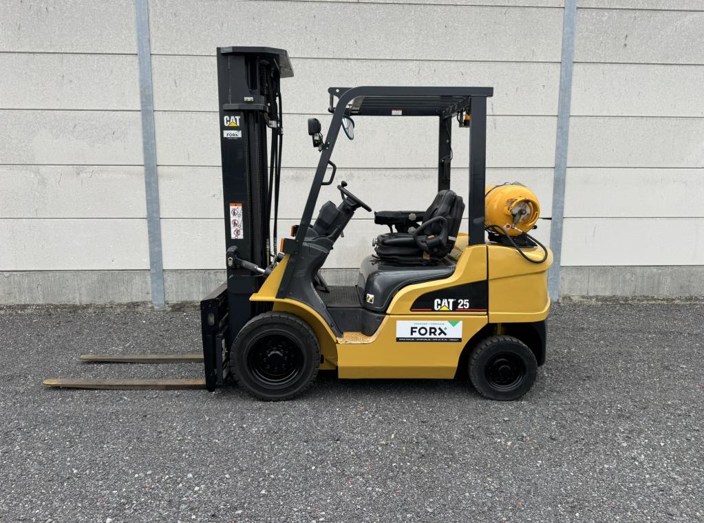 G 2.5 TON TRIPLEX 5.5M FORX BESTE HEFTRUCKDEALER FORX FORX