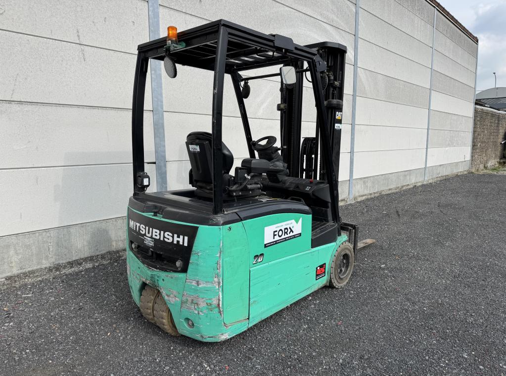 Mitsubishi CAT CATERPILLAR Toyota Nissan Elektrische heftruck 2 ton heftrucks te koop chariots a vendre forklift for sale FORX FORX beste heftruckdealer verkoop heftrucks verhuur heftrucks Brugge Zeebrugge Zedelgem Torhout Roeselare Meulebeke Kortrijke Waregem FORX