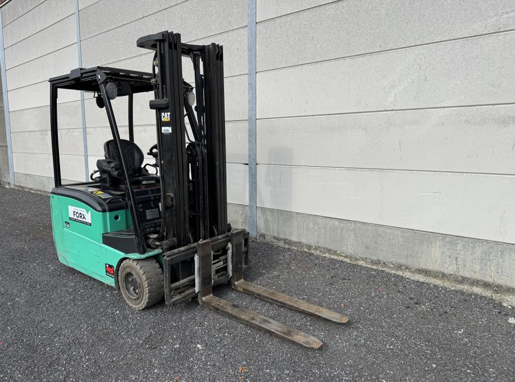 Mitsubishi CAT CATERPILLAR Toyota Nissan Elektrische heftruck 2 ton heftrucks te koop chariots a vendre forklift for sale FORX FORX beste heftruckdealer verkoop heftrucks verhuur heftrucks Brugge Zeebrugge Zedelgem Torhout Roeselare Meulebeke Kortrijke Waregem FORX