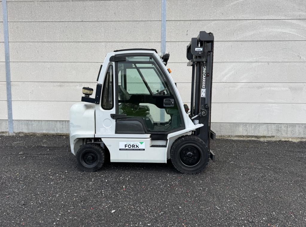 CATERPILLAR CAT UC NISSAN ROBUUSTE DIESEL 3,2 T DIESEL HEFTRUCK MITSUBISHI TOYOTA NISSAN TRANSPORT HEFTRUCK VERKOOP HEFTRUCK VERHUUR HEFTRUCK CHARIOTS A VENDRE FORKLIFTS FOR SALE FORX BESTE HEFTRUCKDEALER FORX BRUGGE ZEEBRUGGE ZEDELGEM TORHOUT ROESELARE WAREGEM MEULEBEKE FORX THE BEST DUPLEX TRIPLEX DIESEL