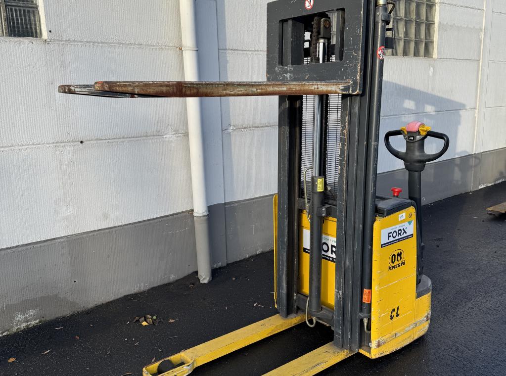 O&M STAPELAAR TRIPLEX 4M STAPELAAR TRANSPORT CATERPILLAR CAT UC NISSAN ROBUUSTE DIESEL 3,2 T DIESEL HEFTRUCK MITSUBISHI TOYOTA NISSAN TRANSPORT HEFTRUCK VERKOOP HEFTRUCK VERHUUR HEFTRUCK CHARIOTS A VENDRE FORKLIFTS FOR SALE FORX BESTE HEFTRUCKDEALER FORX BRUGGE ZEEBRUGGE ZEDELGEM TORHOUT ROESELARE WAREGEM MEULEBEKE FORX THE BEST DUPLEX TRIPLEX ELEKTRISCH