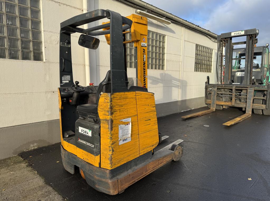 - #Jungheinrich - #Reachtruck - #TriplexMast - #ReachtruckTeKoop - #MagazijnMaterieel - #WarehouseEquipment - #MaterialHandling - #Logistiek - #InternTransport - #MachinesTeKoop - #TweedehandsMaterieel - #IndustrieelMaterieel TRANSPORT HEFTRUCK VERKOOP HEFTRUCK VERHUUR HEFTRUCK FORX BESTE FORKLIFTDEALER chariots a vendre forklifts for sale FORX TRANSPORT HEFTRUCK