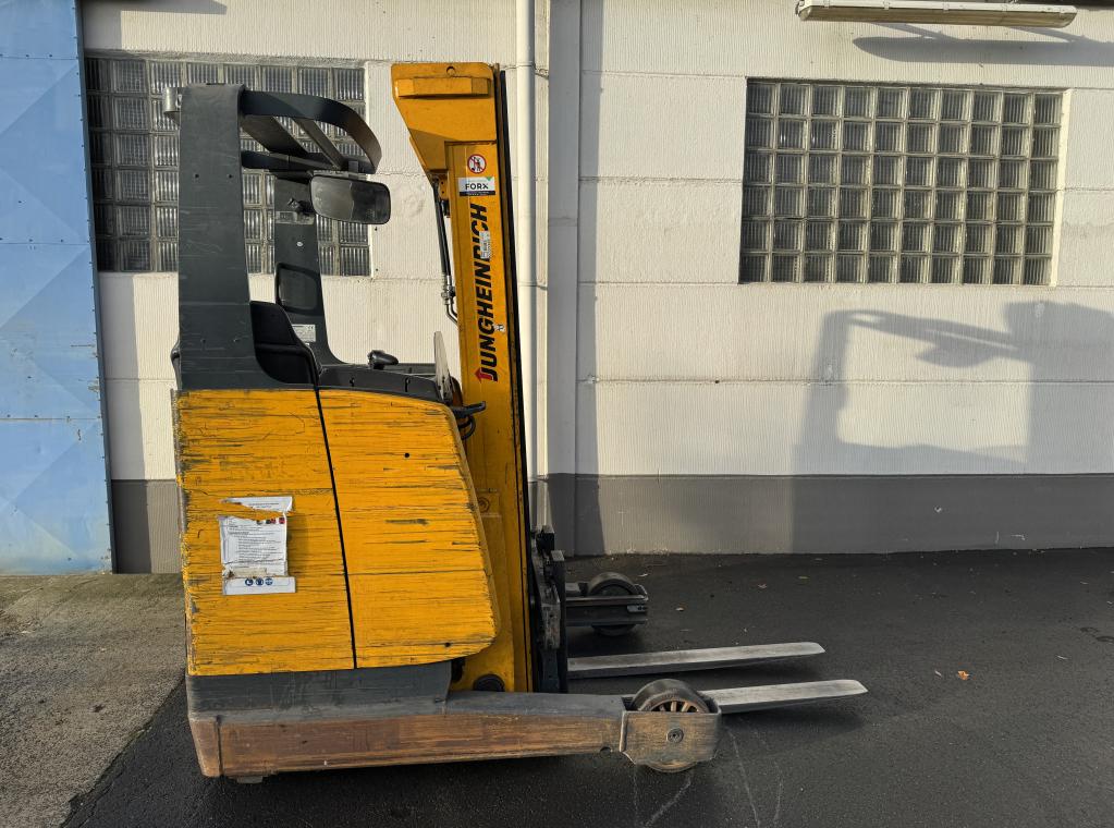 - #Jungheinrich - #Reachtruck - #TriplexMast - #ReachtruckTeKoop - #MagazijnMaterieel - #WarehouseEquipment - #MaterialHandling - #Logistiek - #InternTransport - #MachinesTeKoop - #TweedehandsMaterieel - #IndustrieelMaterieel TRANSPORT HEFTRUCK VERKOOP HEFTRUCK VERHUUR HEFTRUCK FORX BESTE FORKLIFTDEALER chariots a vendre forklifts for sale FORX TRANSPORT HEFTRUCK