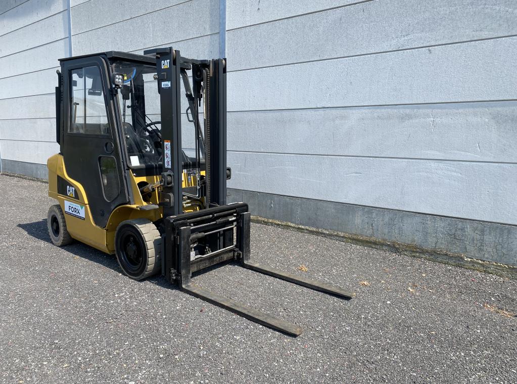 CATERPILLAR LPG 2000 KG GP20N CATERPILLAR DUPLEX 3300MM MITSUBISHI DIESEL 2.5TON TRIPLEX CATERPILLAR MITSUBISHI NISSAN TOYOTA FD25N TRIPLEX 4700 mm 4.7M DIESEL HEFTRUCK TRANSPORT HEFTRUCK FORX VERKOOP HEFTRUCK FORX VERHUUR HEFTRUCK FORX FORKLIFT FOR SALE CHARIOT A VENDRE FORX ZEEBRUGGE BRUGGE TORHOUT MEULEBEKE ROESELARE WAREGEM FORX CATERPILLAR DP25N MITSUBISHI FD25N