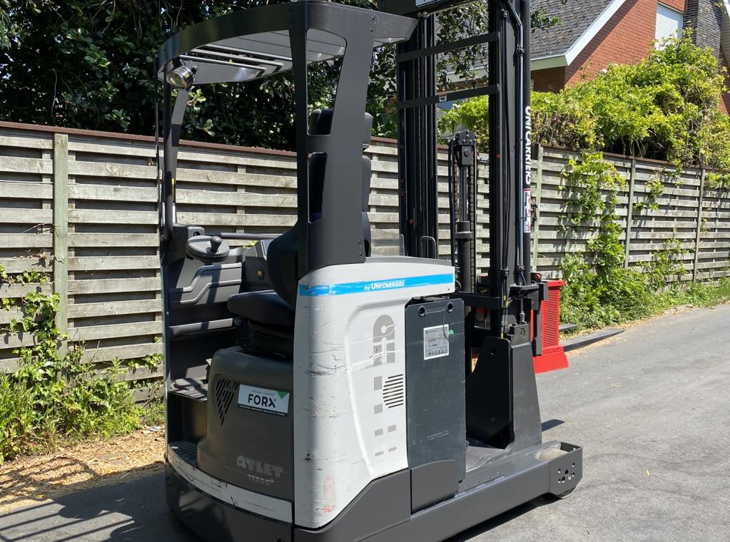 REACHTRUCK ATLET UMS160 REACH TRUCK 1600 KG ELEKTRISCHE REACHTRUCK 48V 560AH CELECTRIC REACHTRUCK TRIPLEX 6.75M 6750 mm TRIPLEX ATLET UNICARRIERS ATLET REACH FORKLIFT FOR SALE CHARIOT A VENDRE TE KOOP HEFTRUCK REACHTRUCK STAPELAAR TE KOOP VERKOOP FORX FORX GEBRUIKTE HEFTRUCK GEBRUIKTE REACHTRUCK FORX TE KOOP FORX VERKOOP TRIPLEX ELEKTRISCH FORX BRUGGE ZEEBRUGGE OOSTENDE GENT TORHOUT ROESELARE MEULEBEKE WAREGEM FORX FORX 