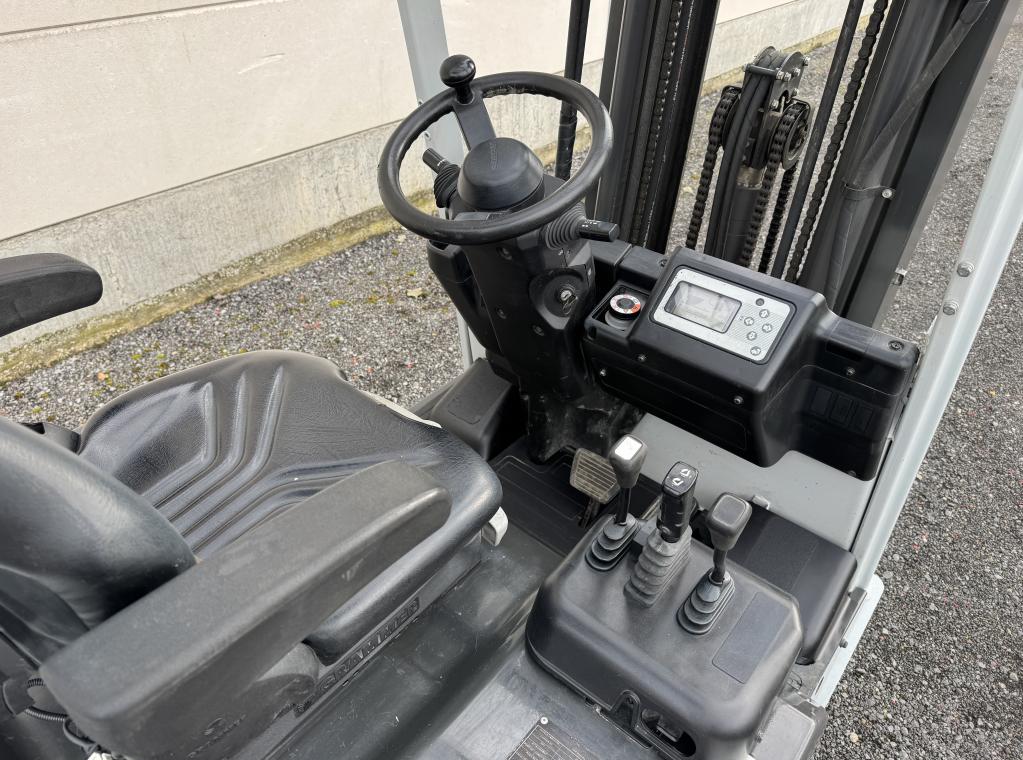 ELEKTRISCHE 3 WIELER 1.8 TON_FORX BEST FORKLIFTDEALER | TRANSPORT HEFTRUCKS