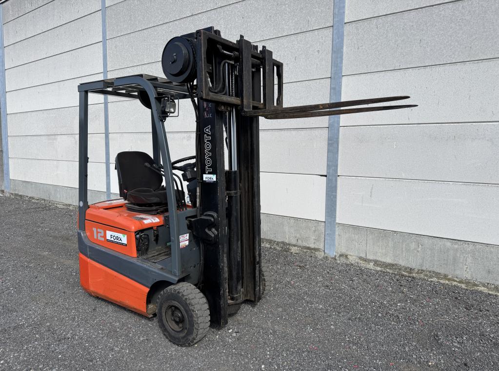 EKTRISCHE 3-WIEL HEFTRUCK 1.2 TON FORX BEST FORKLIFTDEALER