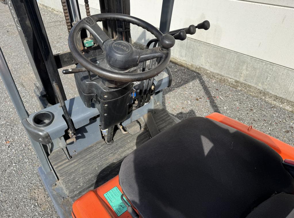 EKTRISCHE 3-WIEL HEFTRUCK 1.2 TON FORX BEST FORKLIFTDEALER