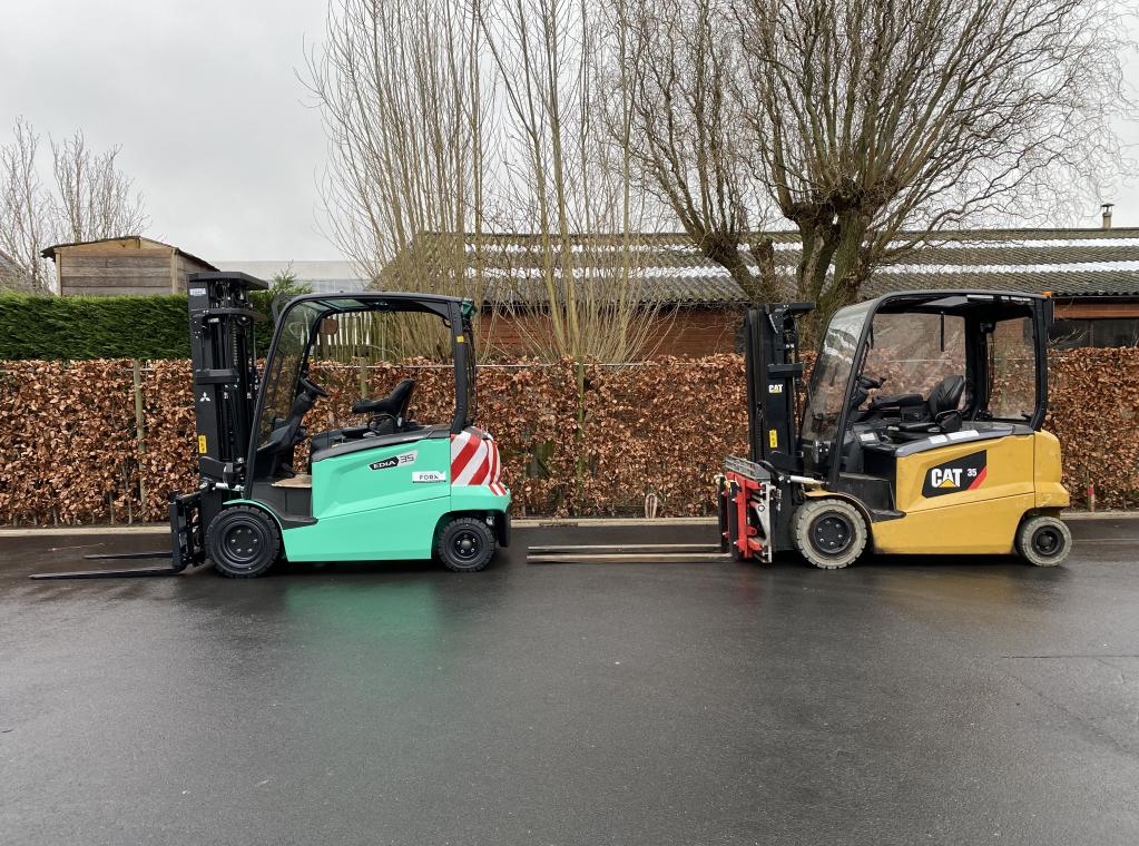 NEW ELECTRIC FORKLIFT NIEUWE ELEKTRISCHE HEFTRUCK MITSUBISHI CATERPILLAR FB35AN 3.5 TON 3500 KG TRIPLEX HEFTRUCK 5 METER 5000 mm HEFTRUCKS TE KOOP HEFTRUCKS TE HUUR CHARIOT A VENDRE FORKLIFT FOR SALE FORX THE BEST FORKLIFTDEALER FORX VERHUUR FORX TRANSPORT HEFTRUCK FORX VERKOOP FORX DEKONINCK PIET FORX TRANSPORT FORX VERKOOP ELECTRISCHE ELEKTRISCHE HEFTRUCK 3.5 TON 3500 kg FORX DEKONINCK PIET FORX THE BEST FORKLIFTDEALER ZEEBRUGGE BRUGGE TORHOUT ROESELARE MEULEBEKE WAREGEM FORX FORX     devako cebeko for