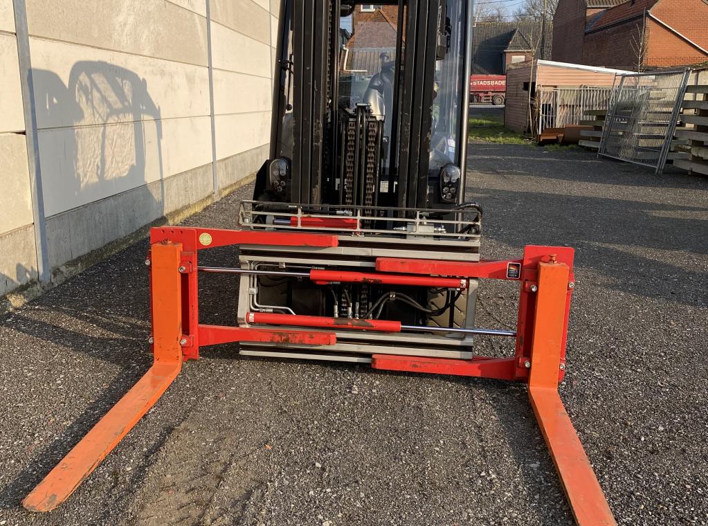 CATERPILLAR ELEKTRISCH EP35N 3.5 TON 3500 KG ELECTRIC FORKLIFT CHARIOT CAT CATERPILLAR TRANSPORT HEFTRUCK VERHUUR HEFTRUCK TE HUUR VERKOOP HEFTRUCK TE KOOP SERVICE HEFTRUCK TRANSPORT HEFTRUCK FORX THE BEST HEFTRUCKS CAT EP35N ZEEBRUGGE BRUGGE TORHOUT ROESELARE MEULEBEKE WAREGEM FORX BY PIET DEKONINCK @FORX @PIETDEKONINCK