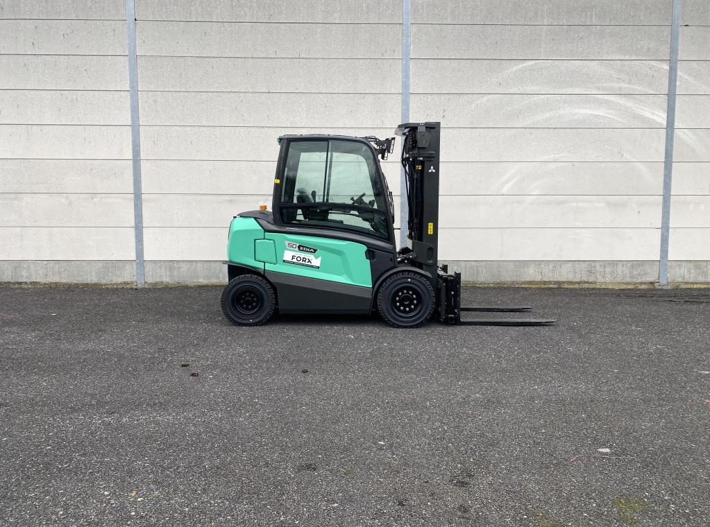 MITSUBISHI FB50CN EDIA XL NIEUW REVOLUTIONAIRE HEFTRUCK ELEKTRISCH 5 TON 6 TON 4 TON 7 TON ELECTRIC FORKLIFT CHARIOT ELECTRIQUE TRIPLEX 5100 mm INDUSTRIELE TOEPASSING 5.1M TRIPLEX HEFTRUCK TE KOOP A VENDRE TE HUUR TRANSPORT HEFTRUCK FORX DEKONINCK PIET HEFTRUCKS FORX CHARIOTS FORX FORKLIFTS FORX                                                    devako cebeko 4rent dumarent