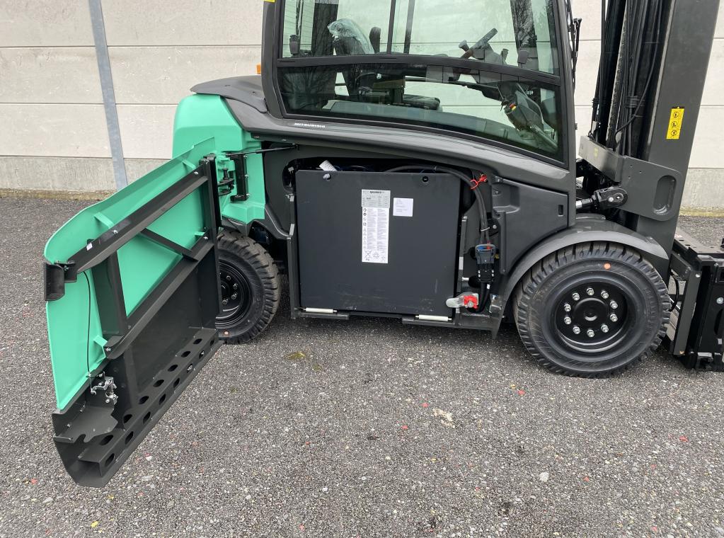 MITSUBISHI FB50CN EDIA XL NIEUW REVOLUTIONAIRE HEFTRUCK ELEKTRISCH 5 TON 6 TON 4 TON 7 TON ELECTRIC FORKLIFT CHARIOT ELECTRIQUE TRIPLEX 5100 mm INDUSTRIELE TOEPASSING 5.1M TRIPLEX HEFTRUCK TE KOOP A VENDRE TE HUUR TRANSPORT HEFTRUCK FORX DEKONINCK PIET HEFTRUCKS FORX CHARIOTS FORX FORKLIFTS FORX                                                    devako cebeko 4rent dumarent