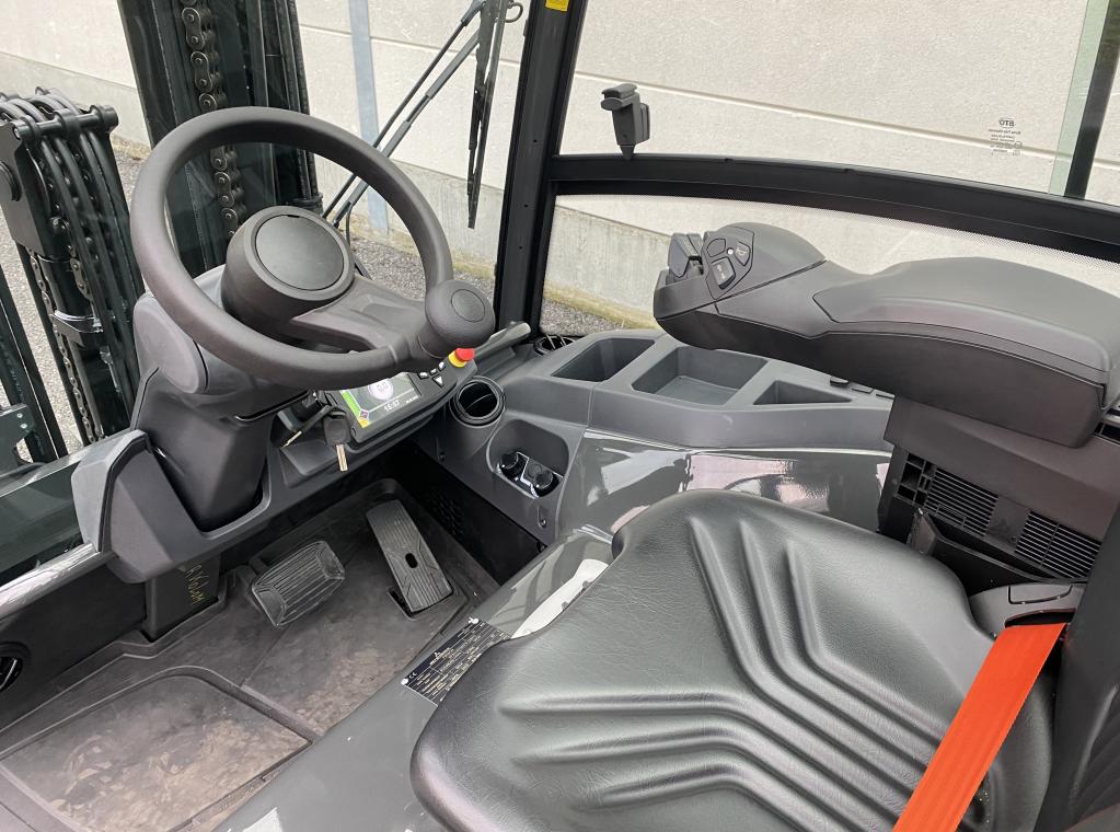 MITSUBISHI FB50CN EDIA XL NIEUW REVOLUTIONAIRE HEFTRUCK ELEKTRISCH 5 TON 6 TON 4 TON 7 TON ELECTRIC FORKLIFT CHARIOT ELECTRIQUE TRIPLEX 5100 mm INDUSTRIELE TOEPASSING 5.1M TRIPLEX HEFTRUCK TE KOOP A VENDRE TE HUUR TRANSPORT HEFTRUCK FORX DEKONINCK PIET HEFTRUCKS FORX CHARIOTS FORX FORKLIFTS FORX                                                    devako cebeko 4rent dumarent