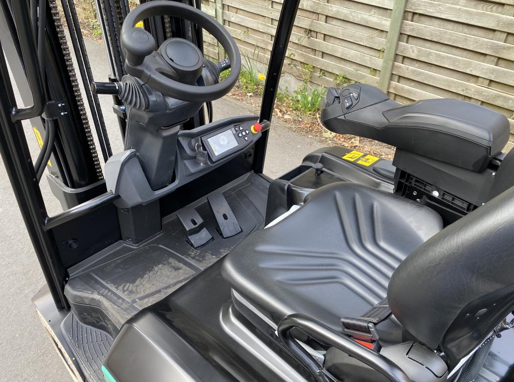 NEW ELEKTRISCHE DRIEWIEL HEFTRUCK COMPACT 1.8 tON HEFTRUCK FORKLIFT ELECTRIC NEW TE KOOP MITSUBISHI FB18ACNT 4.75M 4.8M TE KOOP VERKOOP MITSUBISHI HEFTRUCK FORKLIFT CHARIOT A VENDRE FORX DEKONINCK PIET ELECTRIC FORKLIFT 3 WHEEL 