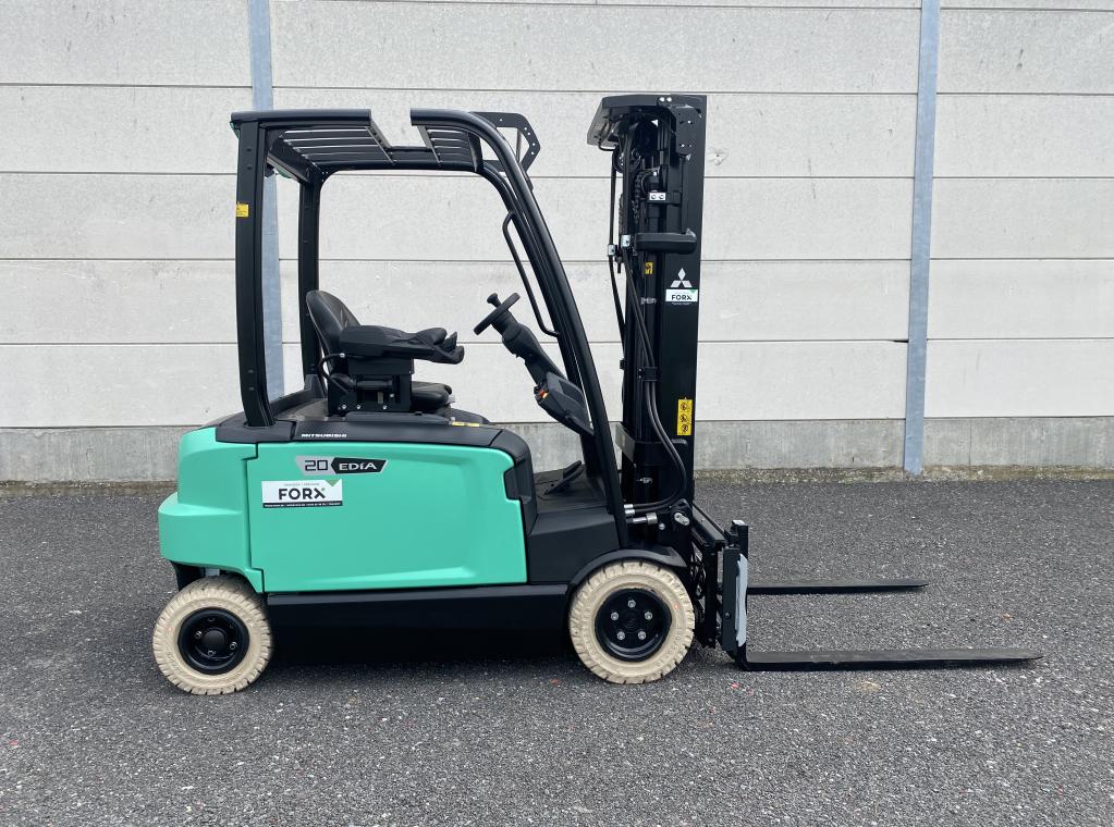 NEW MITSUBISHI COMPACTE VIERWIELHEFTRUCK 4 WIEL CHARIOT FORKLIFT ELECTRIC 4 WHEEL TRIPLEX NEW MITSUBISHI NON MARKING TRIPLEX SIDE SHIFT 48V BATTERIJ HEFTRUCK CHARIOT FORKLIFT NEW NIEUW HEFTRUCK FORX TE KOOP VERKOOP VERHUUR TE HUUR                                           Forx devako cebeko dumarent vanbruwaene