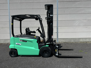 TRANSPORT HEFTRUCKS ELEKTRISCHE 3.5 TON HEFTRUCK VAN MITSUBISHI ELEKTRISCHE HEFTRUCK MET 3500 KG HEFVERMOGEN EN TRIPLEXMAST TE KOOP BIJ FORX DE BESTE HEFTRUCKDEALER HEFTRUCK TE KOOP CHARIOTS A VENDRE FORKLIFTS FOR SALE VERKOOP HEFTRUCKS VERHUUR HEFTRUCKS TRANSPORT HEFTRUCKS SERVICE VAN ALLE MERKEN MITSUBISHI CATERPILLAR NISSAN TOYOTA UNICARRIERS LINDE BESTE HEFTRUCKDEALER IN VLAANDEREN BELGIE ZEEBRUGGE BRUGGE TORHOUT ZEDELGEM ROESELARE MEULEBEKE WAREGEM VOOR ALLE MERKEN HEFTRUCKS VAN HOGE KWALITEIT @FORX 