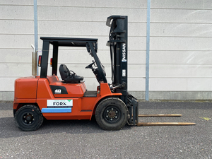 4 TON DIESEL FORX BEST E HEFTRUCKDEALER