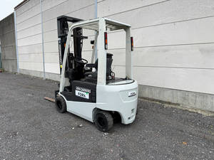 NISSAN 2 TON ELEKTRISCH FORX BEST FORKLIFTDEALER
