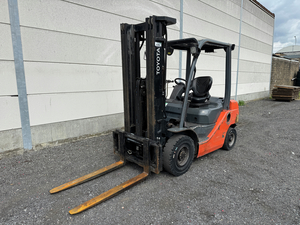 TOYOTA DIESEL 2.5 TON MET TRIPLEX FORX BESTE HEFTRUCKDEALER