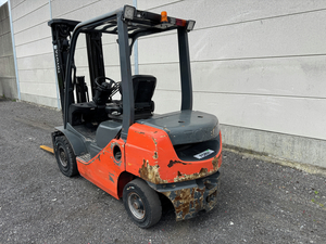 TOYOTA DIESEL 2.5 TON MET TRIPLEX FORX BESTE HEFTRUCKDEALER