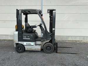 NISSAN 1.8 TON LPG TRIPLEX FORX BESTE HEFTRUCKDEALER