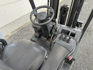 NISSAN 1.8 TON LPG TRIPLEX FORX BESTE HEFTRUCKDEALER