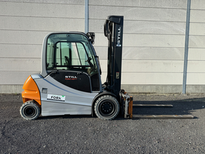 Still elektrische 4.5T met Triplex 6M forx best forkliftdealer