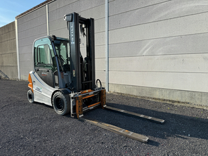 Still elektrische 4.5T met Triplex 6M forx best forkliftdealer