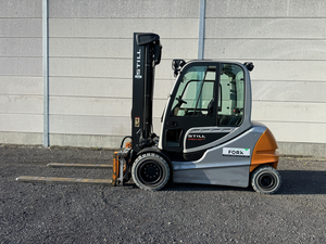Still elektrische 4.5T met Triplex 6M forx best forkliftdealer