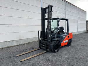 Toyota 3.5 Ton Diesel @Forx