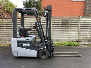 compacte 3-wiel heftruck @forx.be