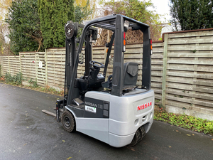 compacte 3-wiel heftruck @forx.be